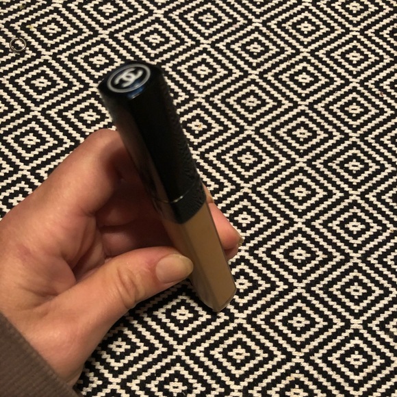 CHANEL Other - CHANEL Concealer